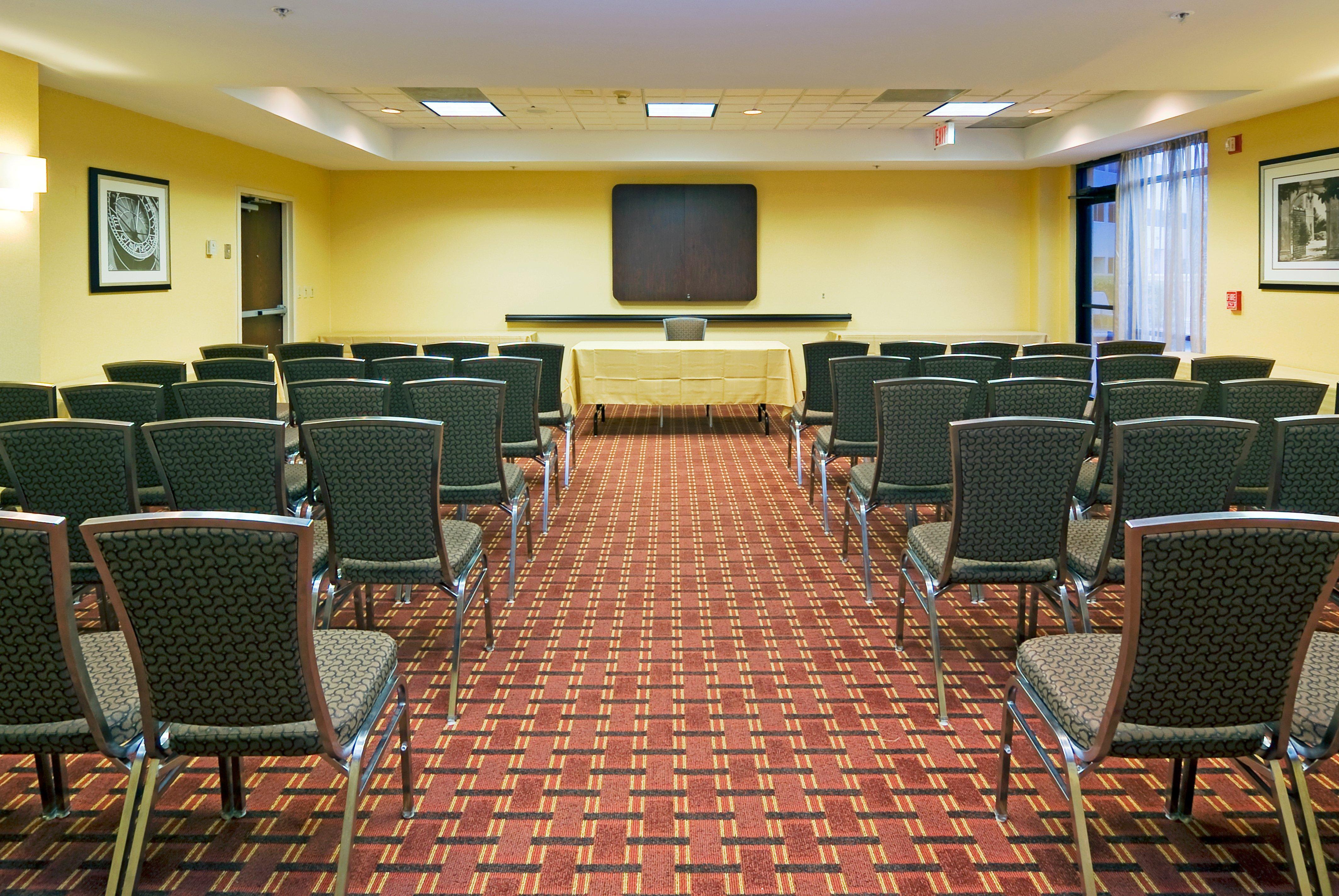 Holiday Inn Express Hotel & Suites Kendall East-Miami By Ihg Exterior photo